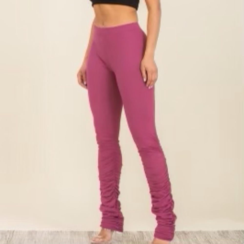 Dani Magenta Plus Size Ruched Pant - Picture 3 of 5
